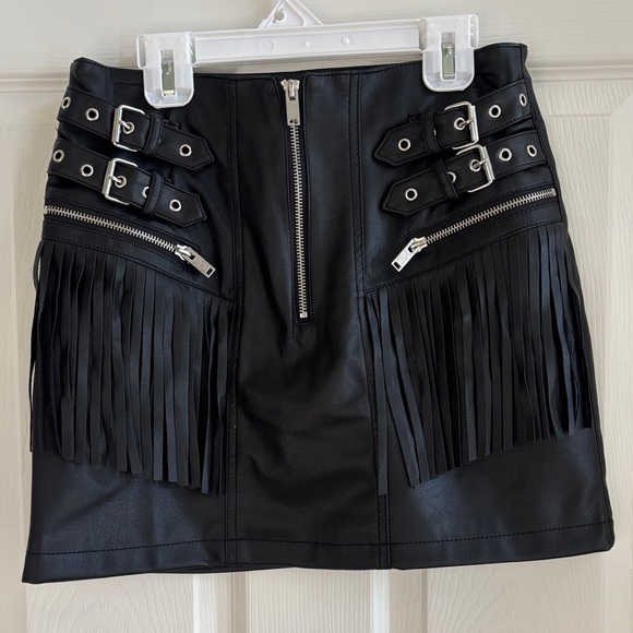 Forever 21 Dresses & Skirts - NWT Black Faux Leather Skirt